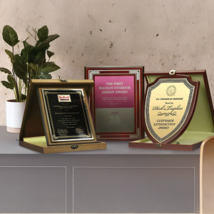 WPL-06 Wooden Plaques with Luxury Box