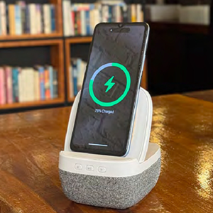 ELOQUENT Wireless Speaker with Charging – HK0447